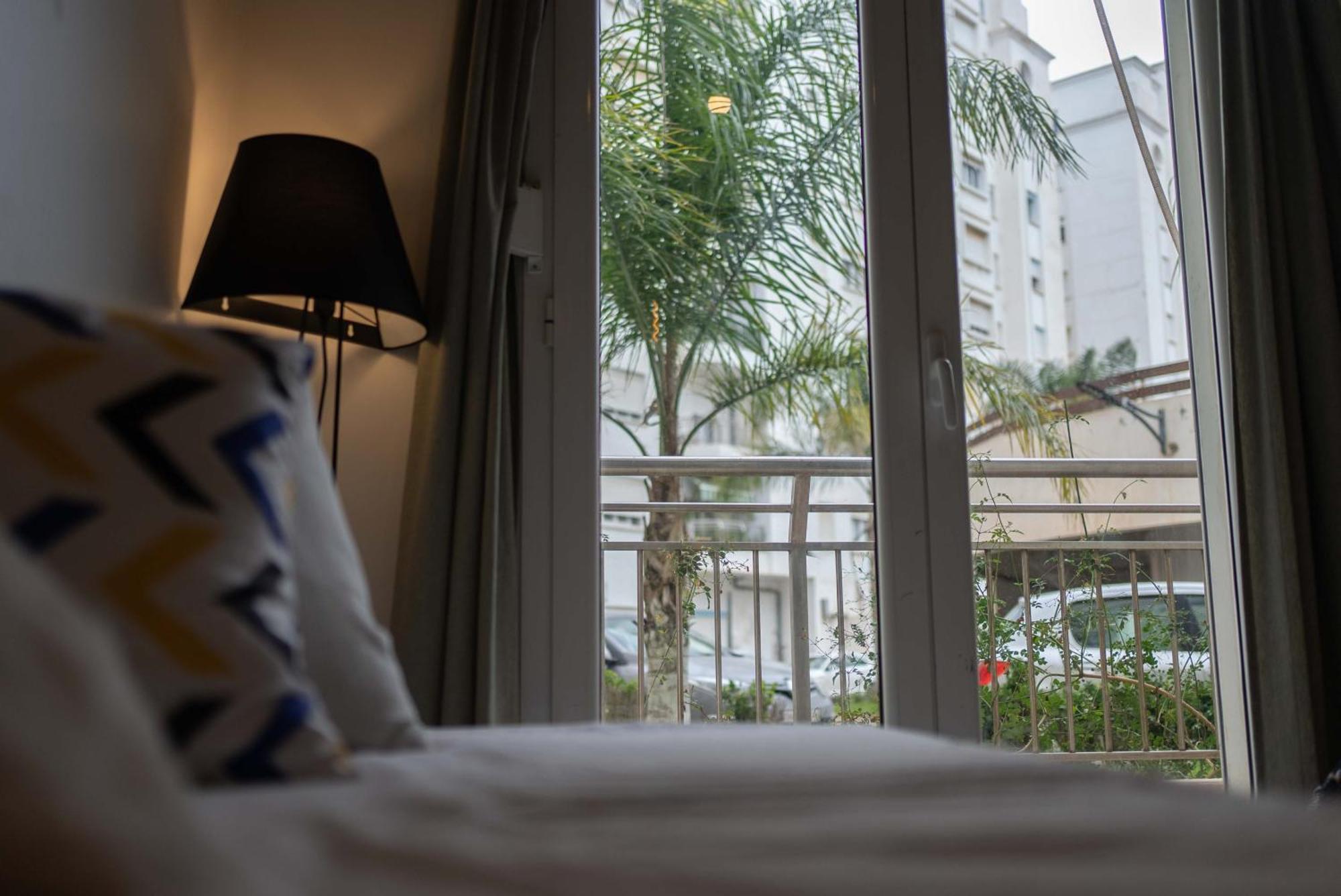Confort Hotelier Dans Une Prestigieuse Residence 알제 외부 사진